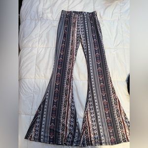 flare patterned pants
